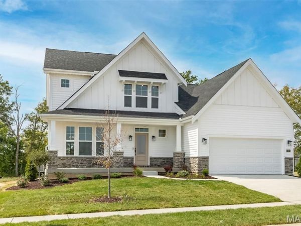 157 Cardow Drive, O'Fallon, MO 63368
