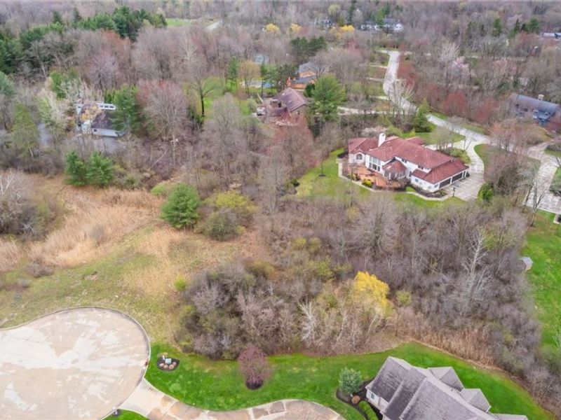 Carlton Court, Unit SL 3, Pepper Pike, OH 44124 Photo 2