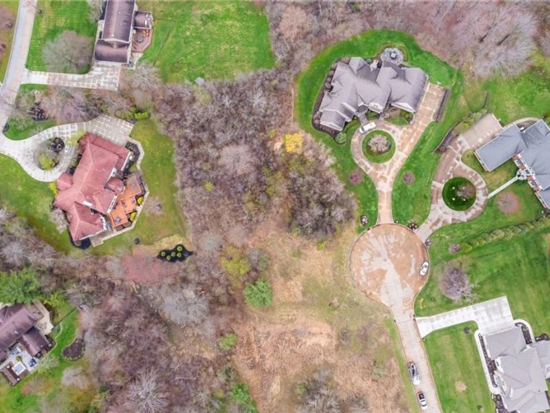 Carlton Court, Unit SL 3, Pepper Pike, OH 44124 Photo 4