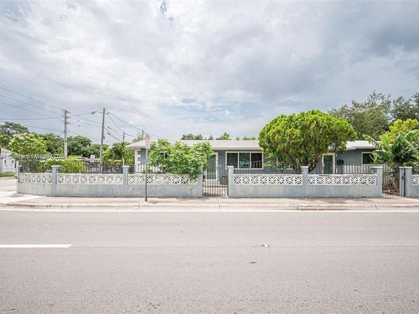 5204 N Miami Ave, Miami, FL 33127