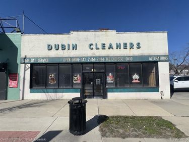 19520 GRAND RIVER Avenue, Detroit, MI 48223