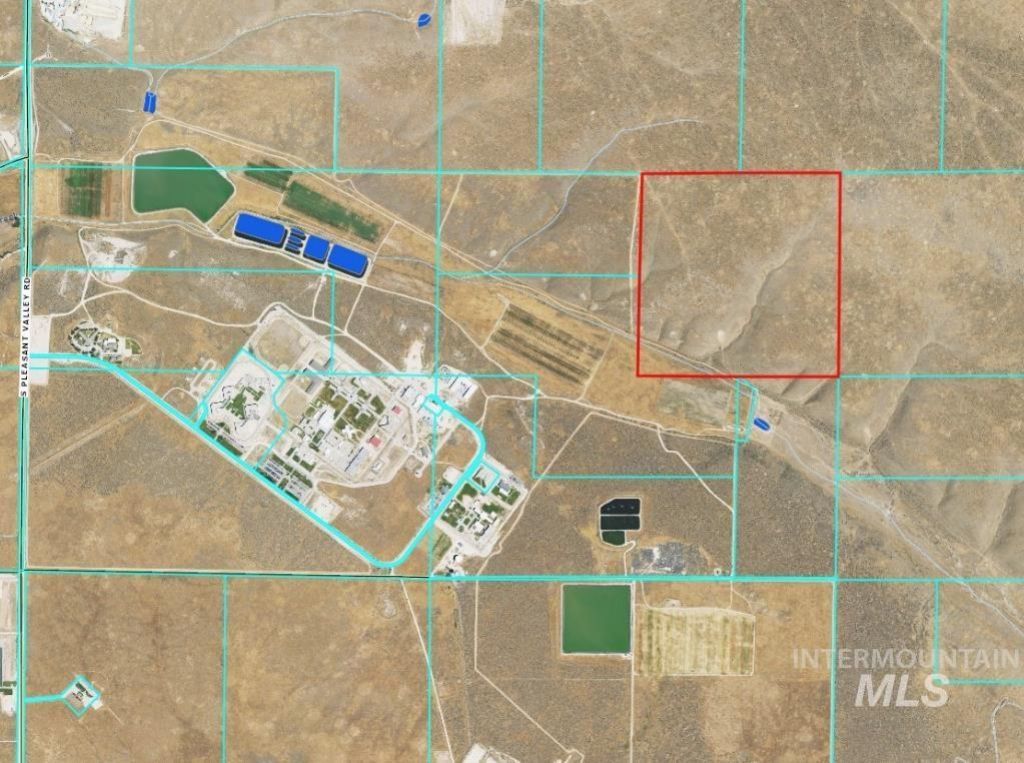 000 S Pleasant Valley Road, Boise, ID 83704 Main Photo