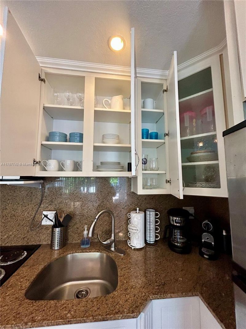 316 Walnut, Unit 1, Hollywood, FL 33019 Photo