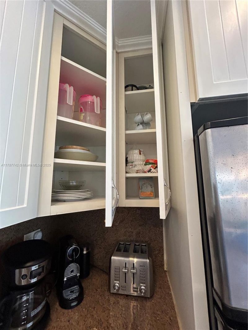 316 Walnut, Unit 1, Hollywood, FL 33019 Photo