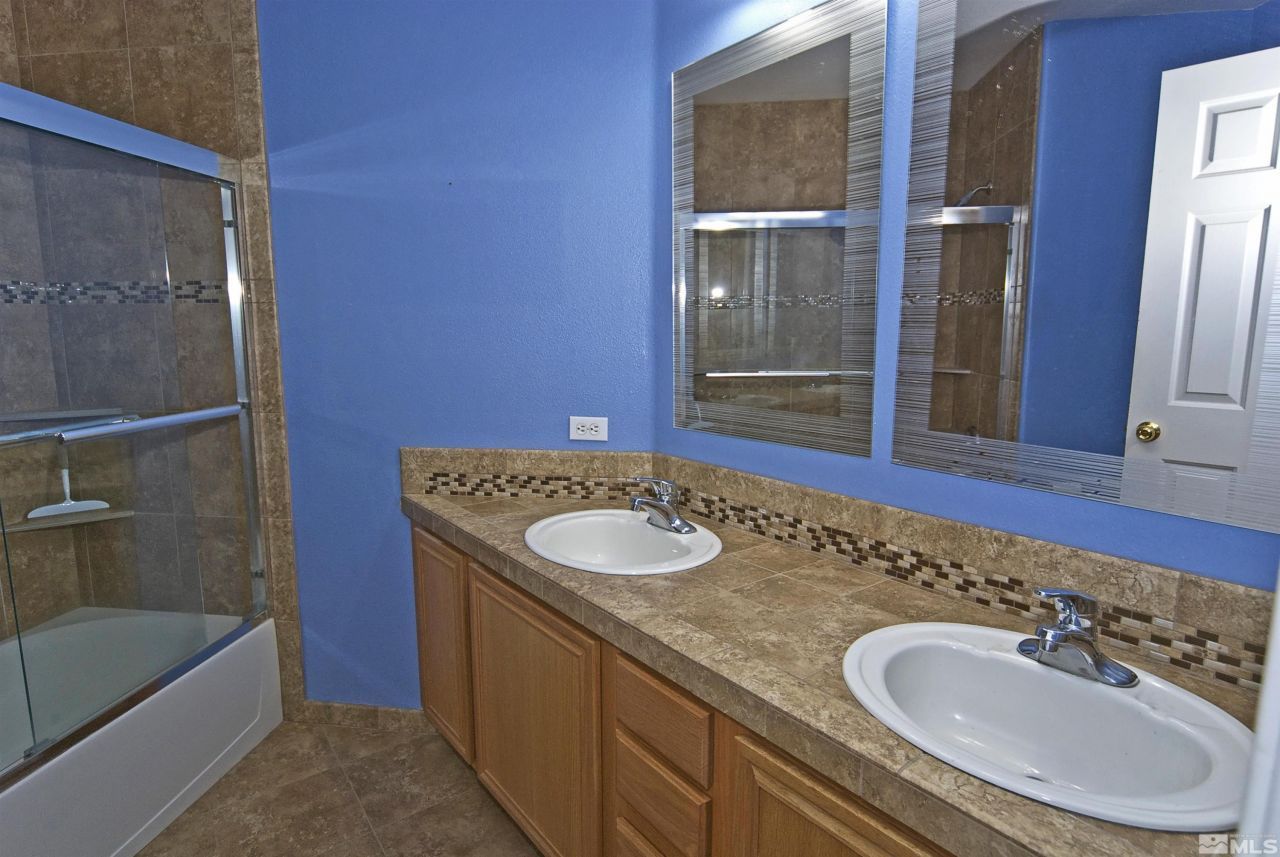 925 Sauvignon Court, Reno, NV 89506 Photo