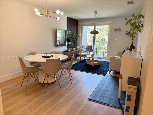 10950 NW 82nd St, Unit 205, Doral, FL 33178