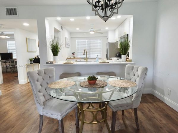 12500 SW 6th St, Unit 413N, Pembroke Pines, FL 33027