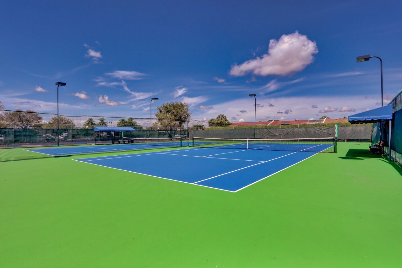 5370 Las Verdes Circle, Unit 324, Delray Beach, FL 33484 Photo