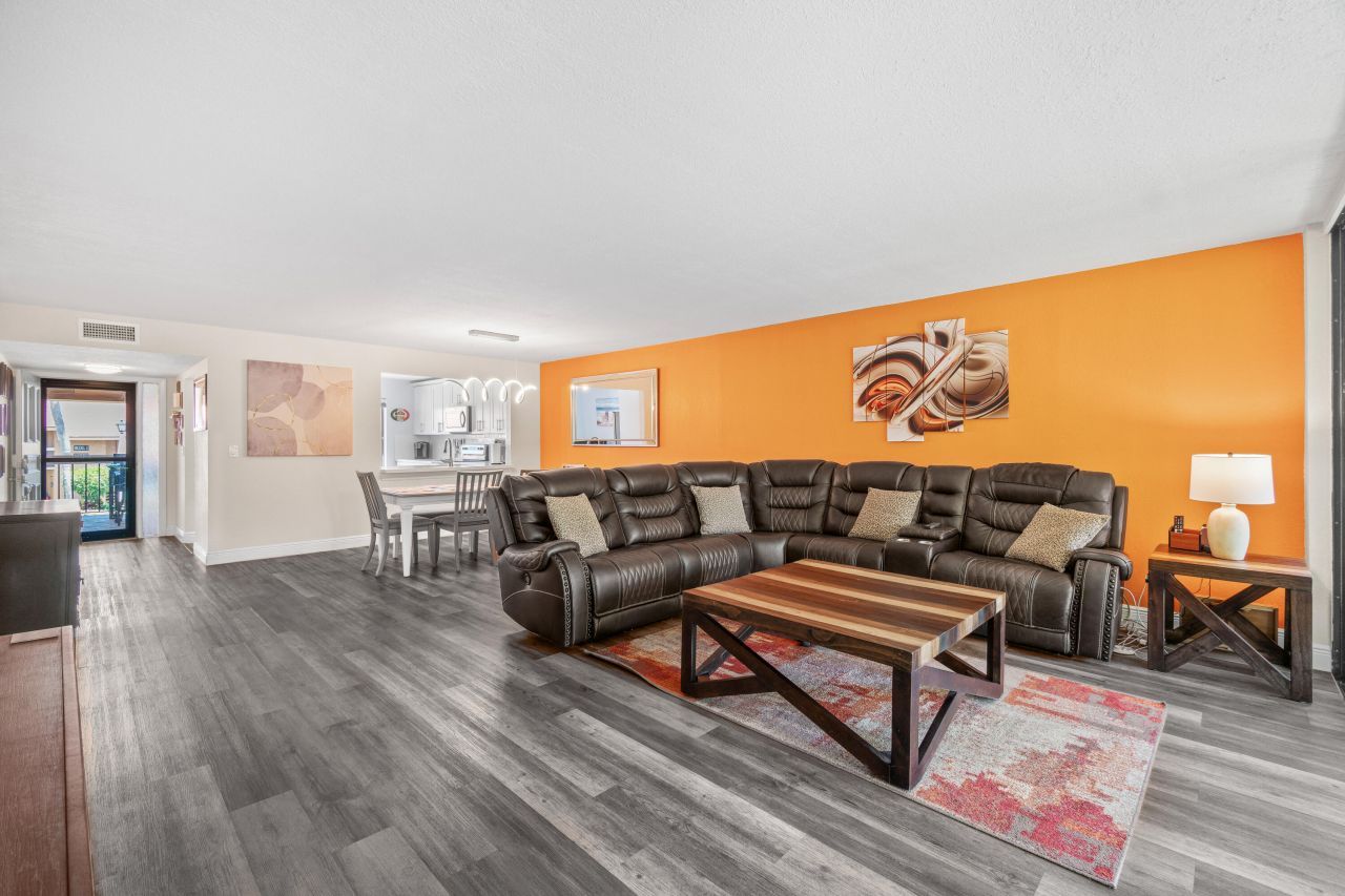 11255 Green Lake Drive, Unit 203, Boynton Beach, FL 33437 Photo