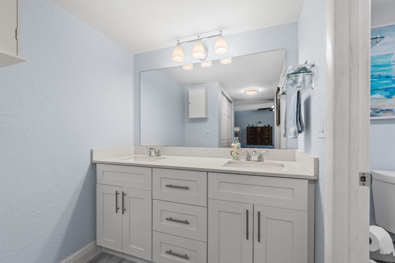 11255 Green Lake Drive, Unit 203, Boynton Beach, FL 33437 Photo