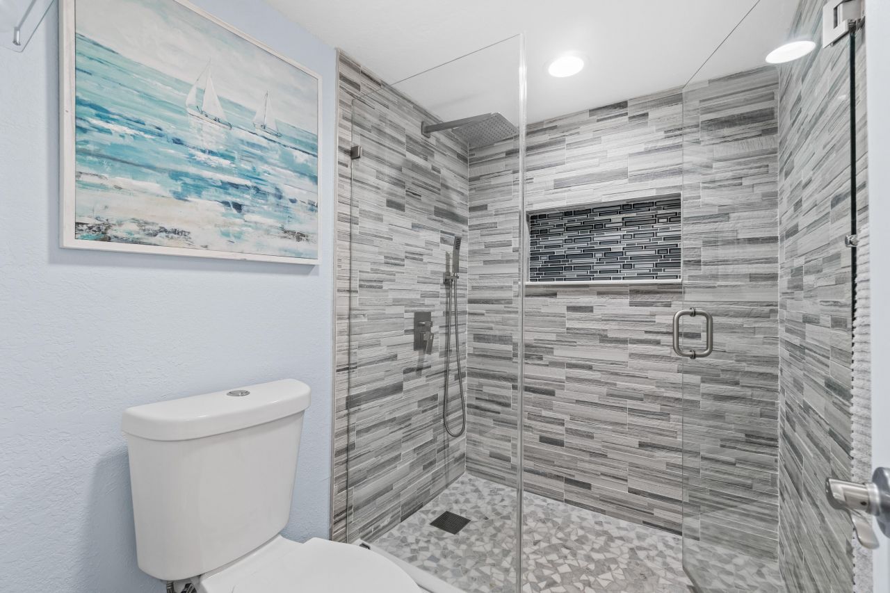 11255 Green Lake Drive, Unit 203, Boynton Beach, FL 33437 Photo