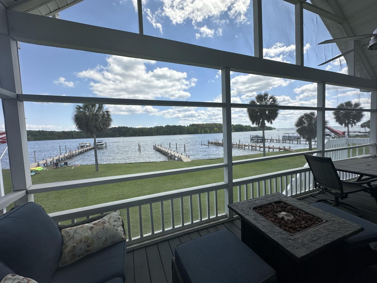 1049 Island Court Photo 32