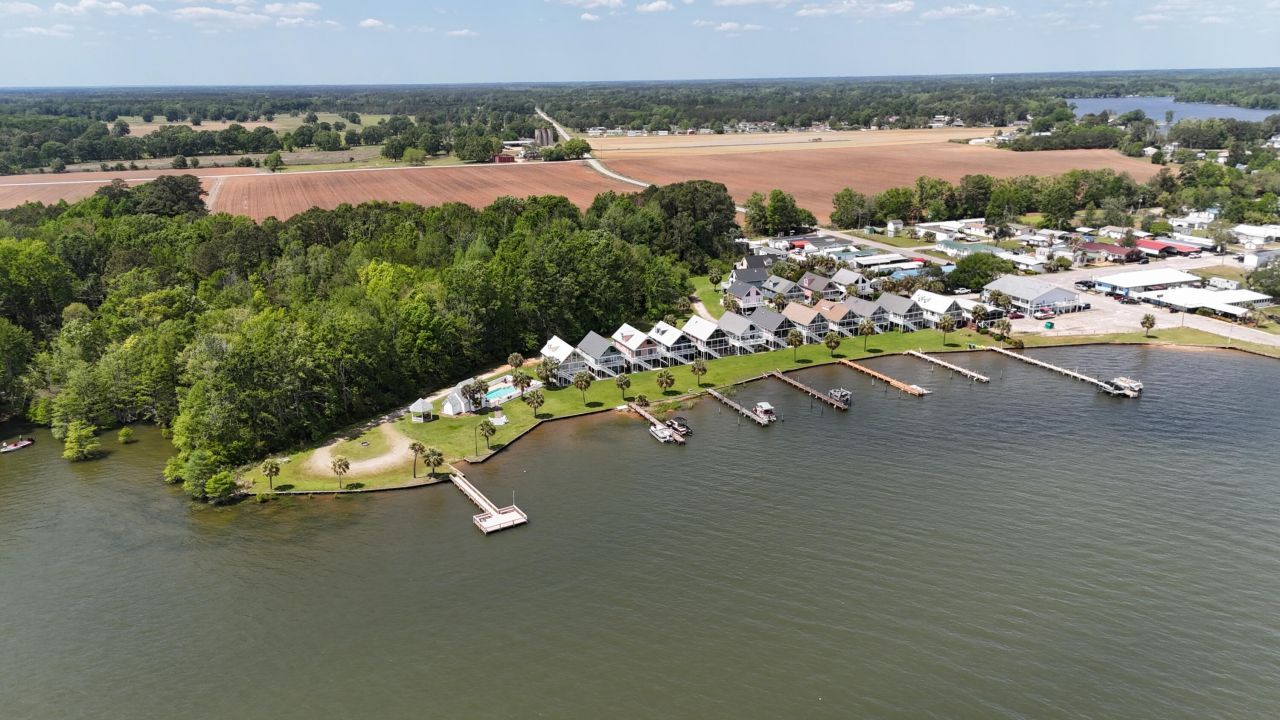 1049 Island Court Photo 39