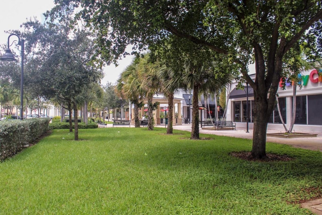 18800 NE 29th Ave, Unit 1028, Aventura, FL 33180 Photo