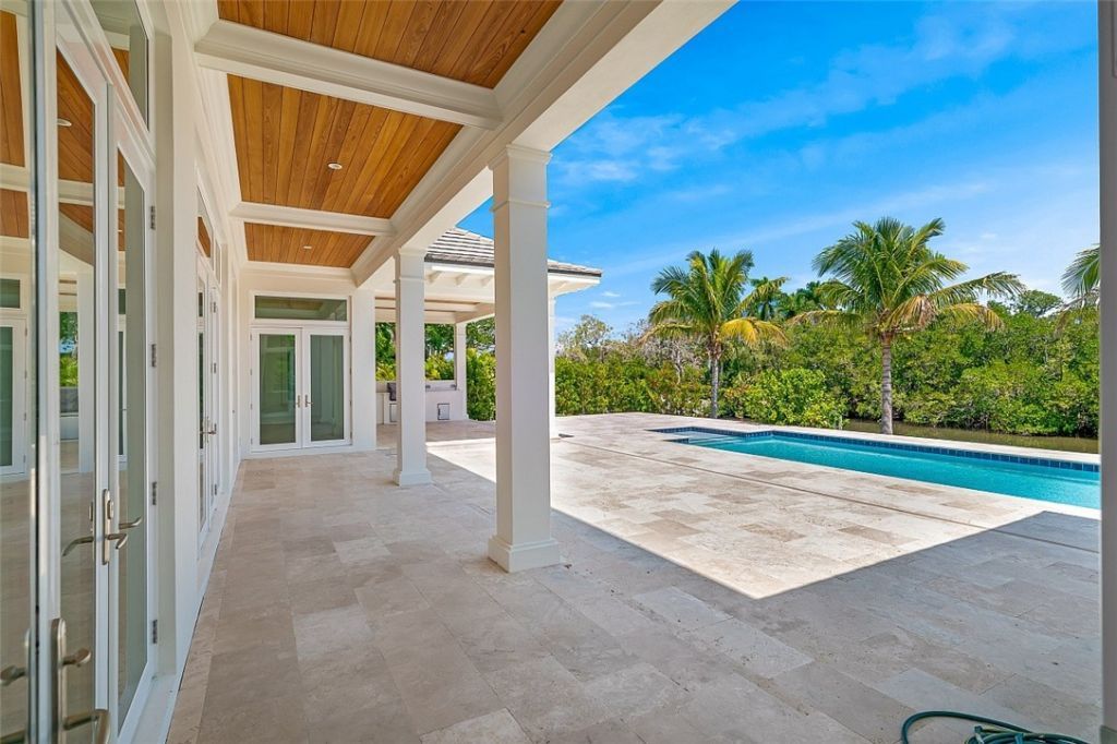 120 Coconut Palm Road, Vero Beach, FL 32963 Photo