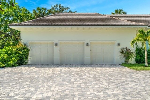 120 Coconut Palm Road, Vero Beach, FL 32963 Photo