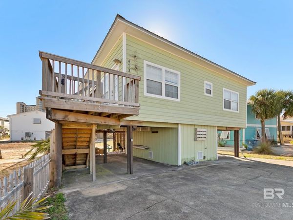 473 E 2nd Avenue, Gulf Shores, AL 36542