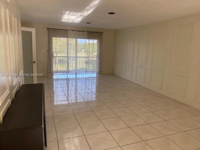 6101 N Falls Circle Dr, Unit 312, Lauderhill, FL 33319 Photo