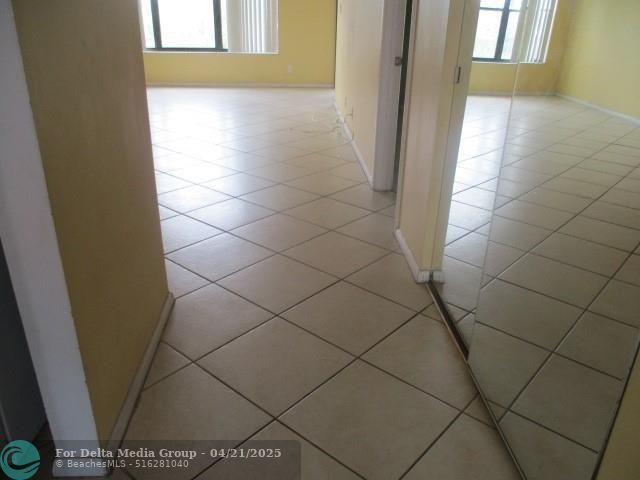 2314 S Cypress Bend Drive, Unit 613, Pompano Beach, FL 33069 Photo
