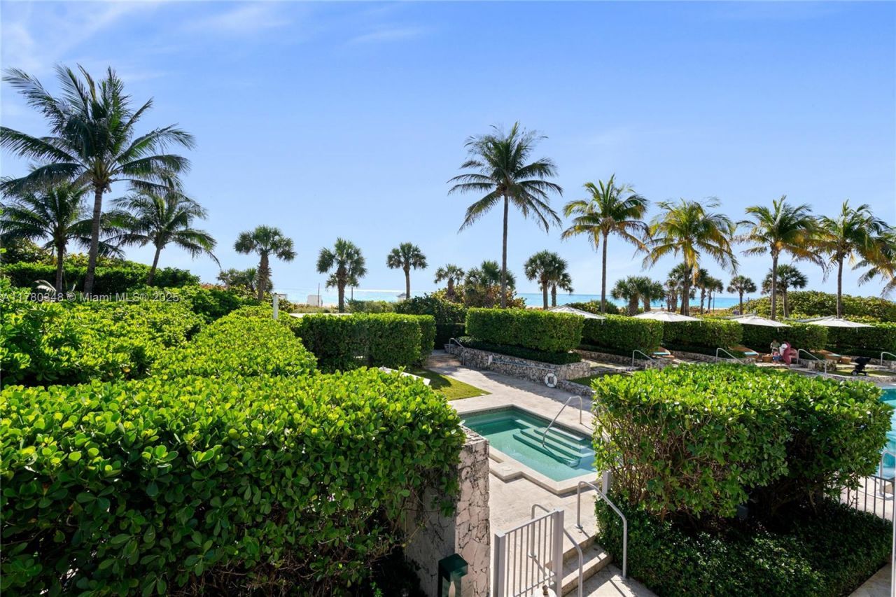 5875 Collins Ave, Unit 201, Miami Beach, FL 33140 Photo