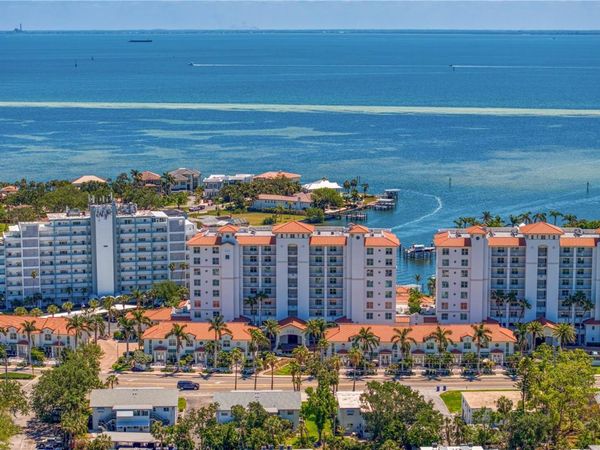 1325 SNELL ISLE BOULEVARD NE, Unit 911, ST PETERSBURG, FL 33704