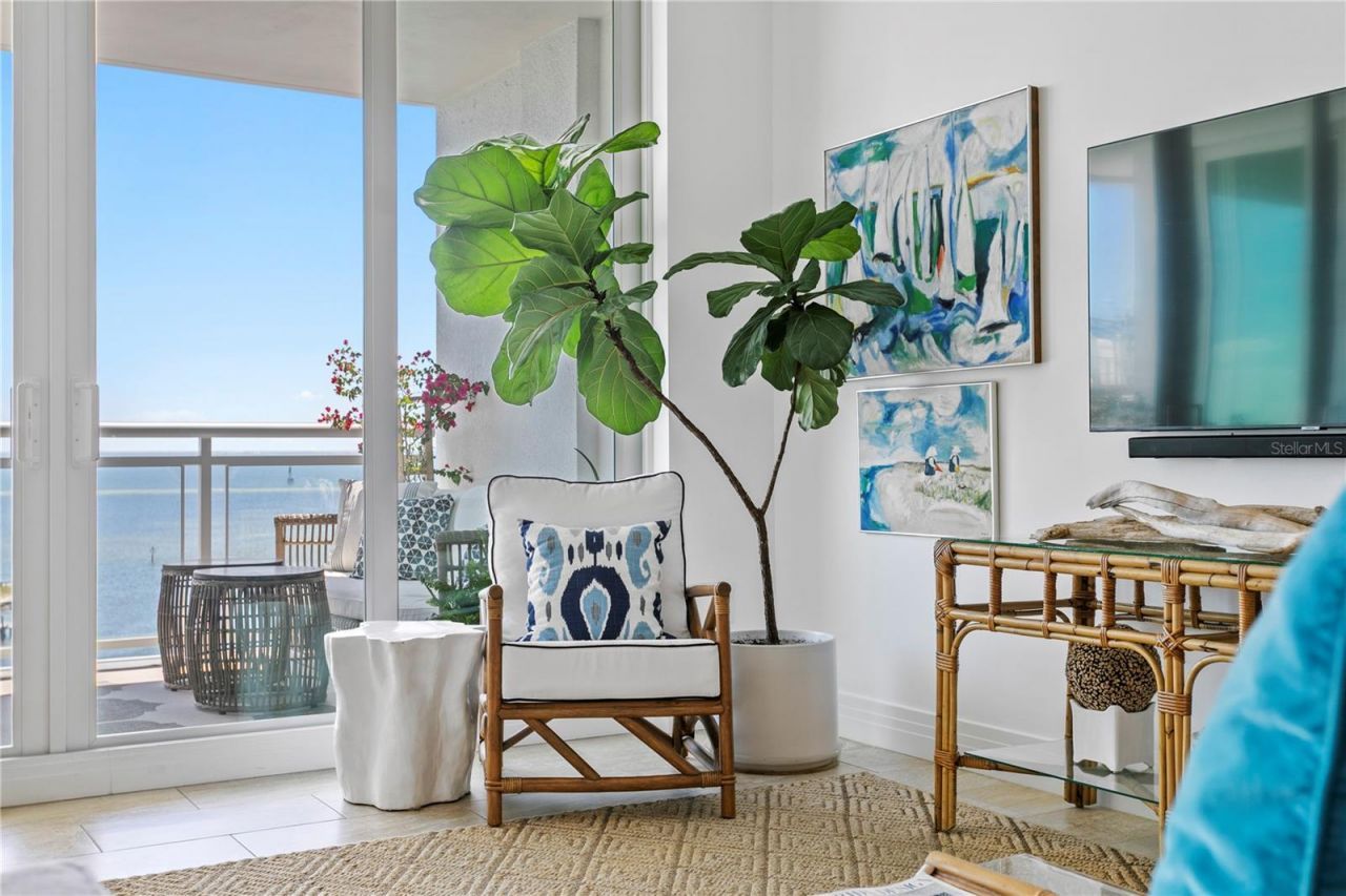 1325 Snell Isle Boulevard Ne, Unit 911, Saint Petersburg, FL 33704 Photo