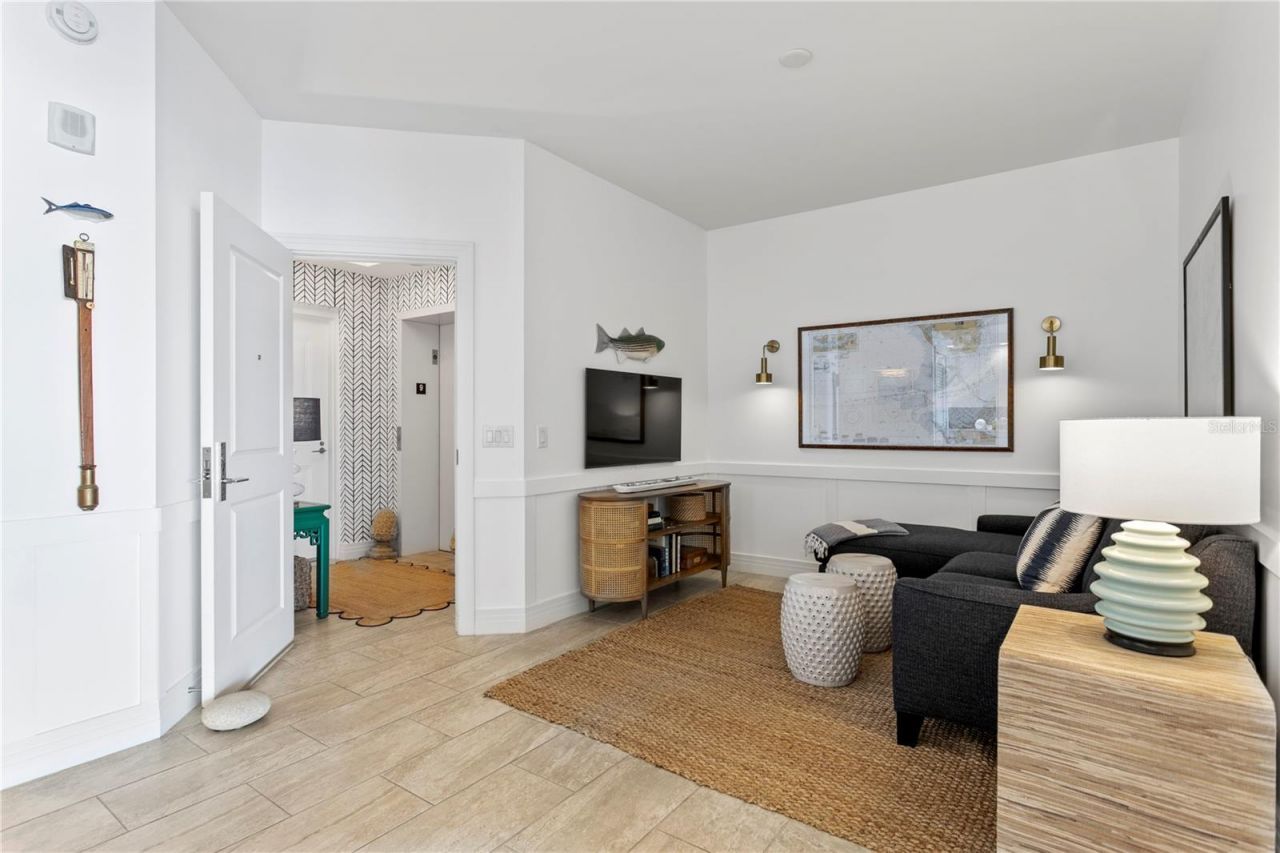 1325 Snell Isle Boulevard Ne, Unit 911, Saint Petersburg, FL 33704 Photo