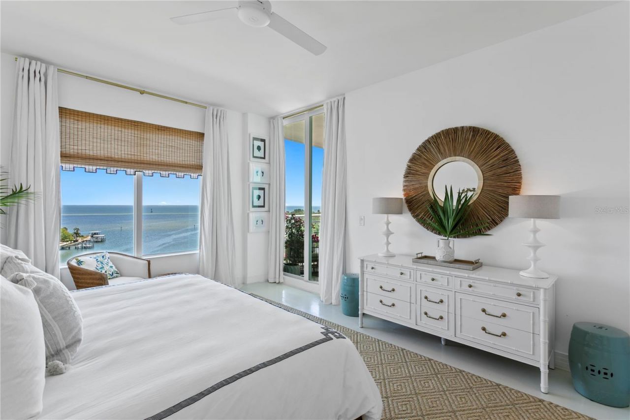 1325 Snell Isle Boulevard Ne, Unit 911, Saint Petersburg, FL 33704 Photo