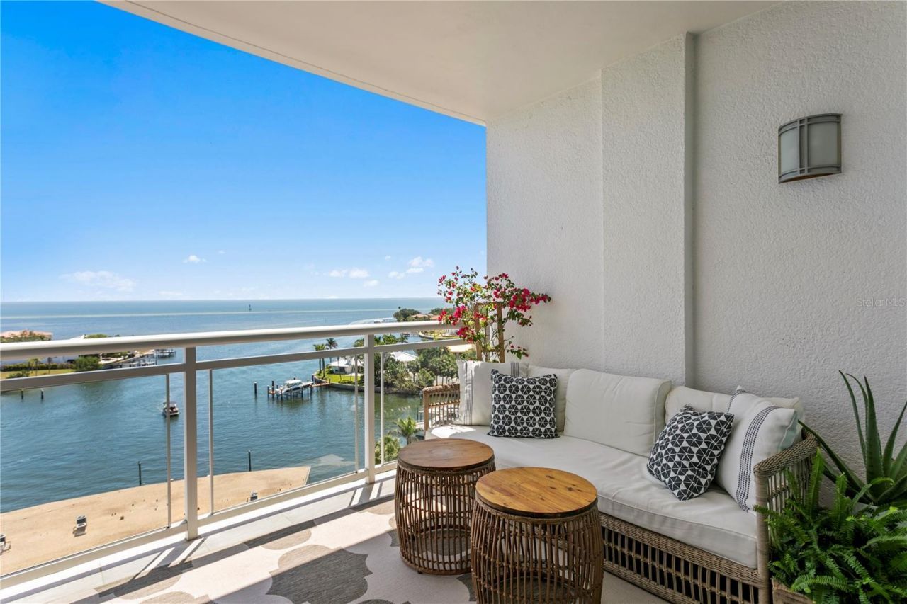 1325 Snell Isle Boulevard Ne, Unit 911, Saint Petersburg, FL 33704 Photo