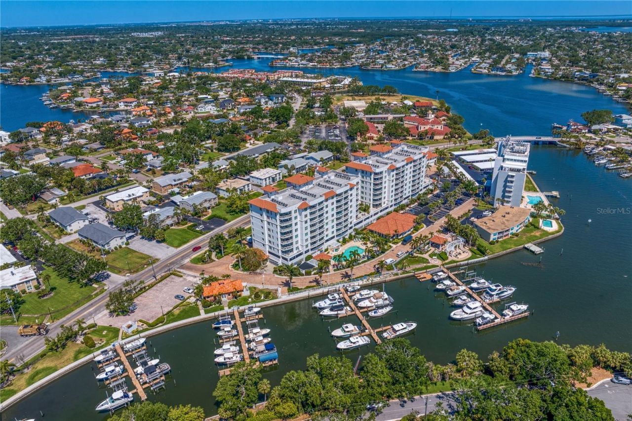 1325 Snell Isle Boulevard Ne, Unit 911, Saint Petersburg, FL 33704 Photo