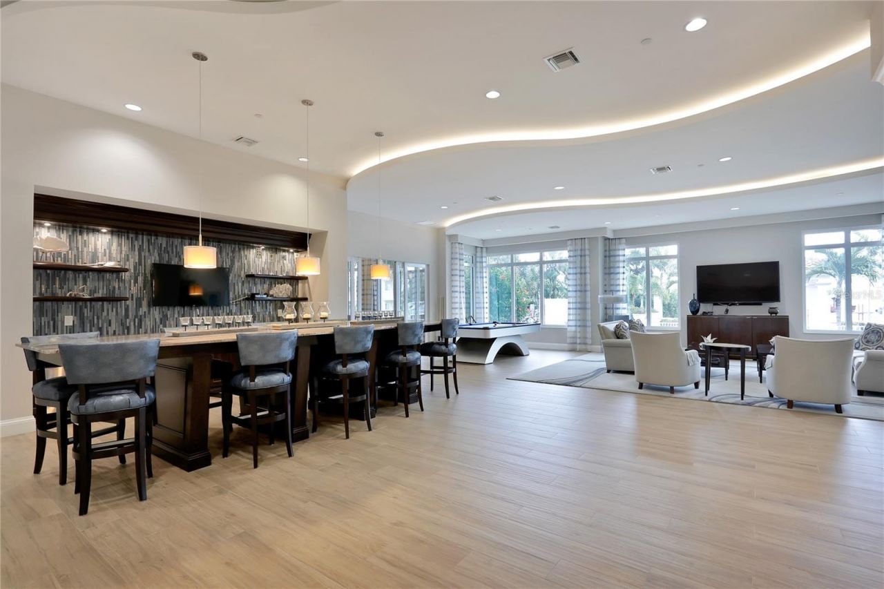 1325 Snell Isle Boulevard Ne, Unit 911, Saint Petersburg, FL 33704 Photo