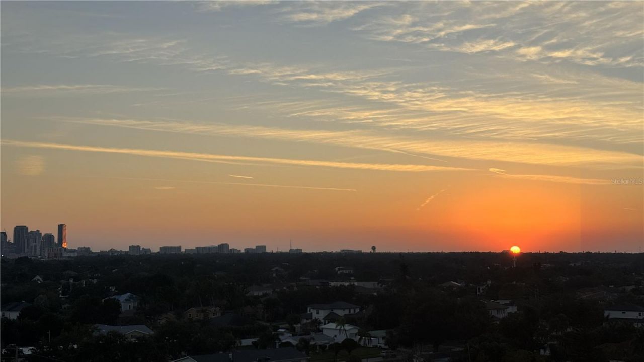 1325 Snell Isle Boulevard Ne, Unit 911, Saint Petersburg, FL 33704 Photo