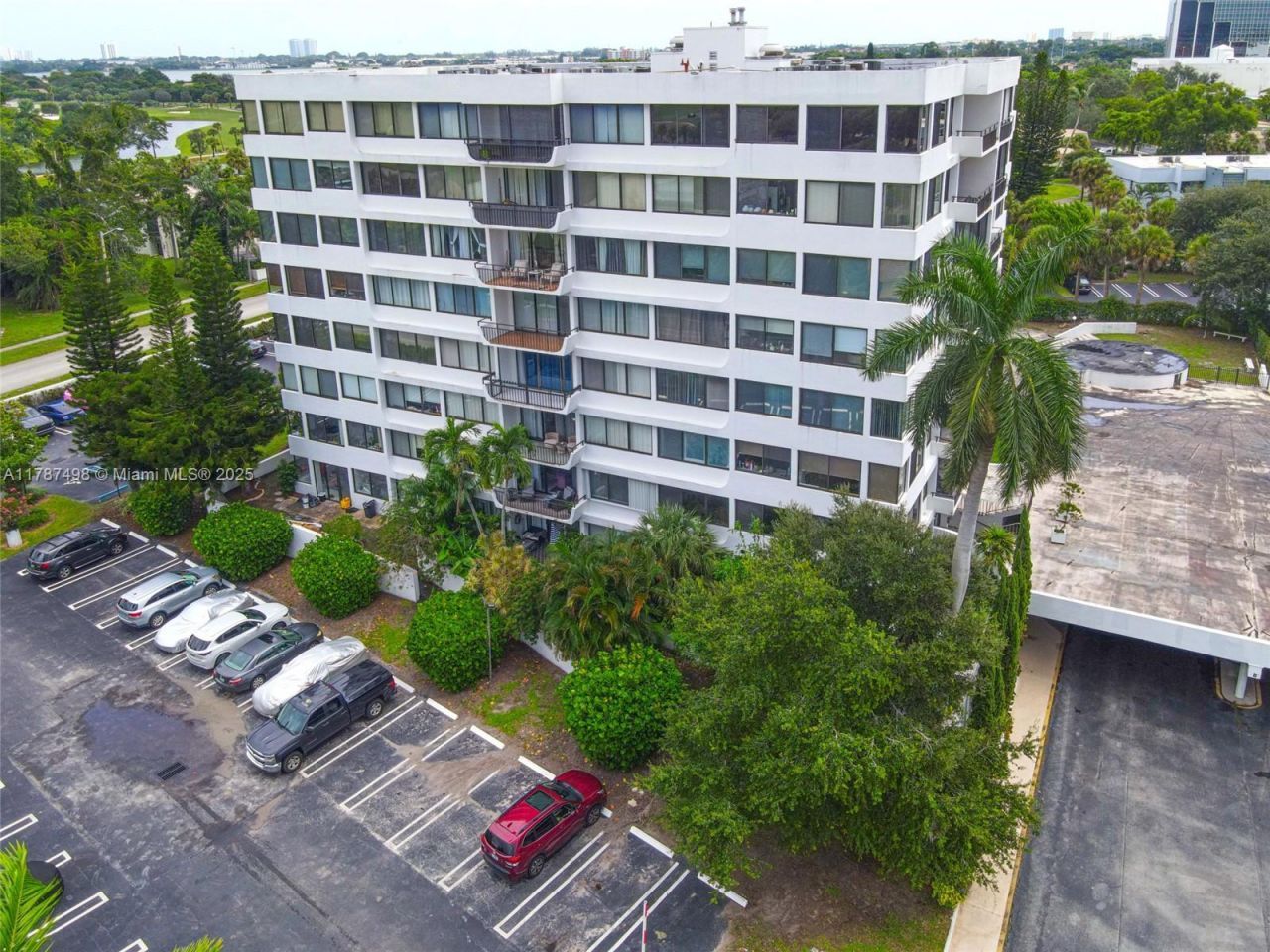 1500 Presidential Way, Unit 505, West Palm Beach, FL 33401 Photo