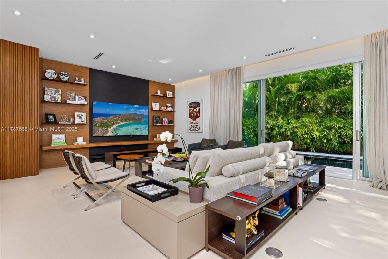 4039 Ventura Ave, Miami, FL 33133 Photo