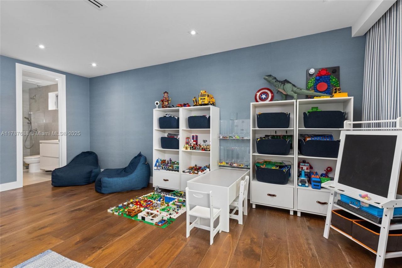 4039 Ventura Ave, Miami, FL 33133 Photo