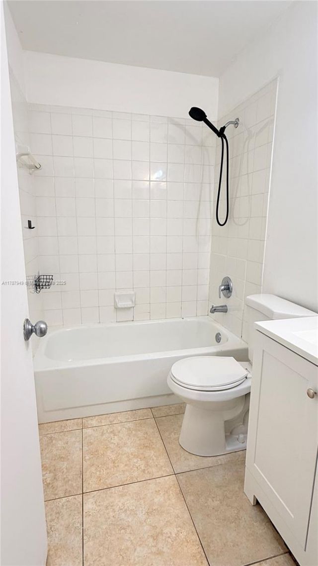 10709 Cleary Blvd, Unit 307, Plantation, FL 33324 Photo