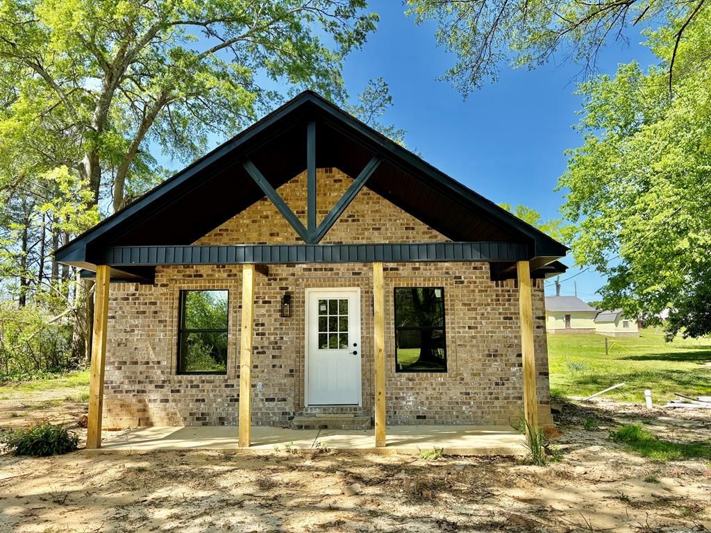 209 Randolph Street, Vardaman, MS 38878 Main Photo