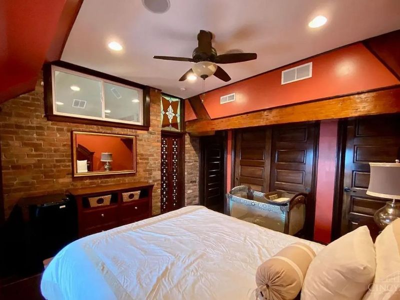 255 Warner Street, Cincinnati, OH 45219 Photo 40