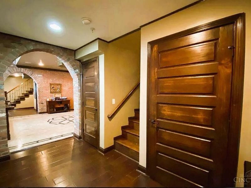 255 Warner Street, Cincinnati, OH 45219 Photo 55