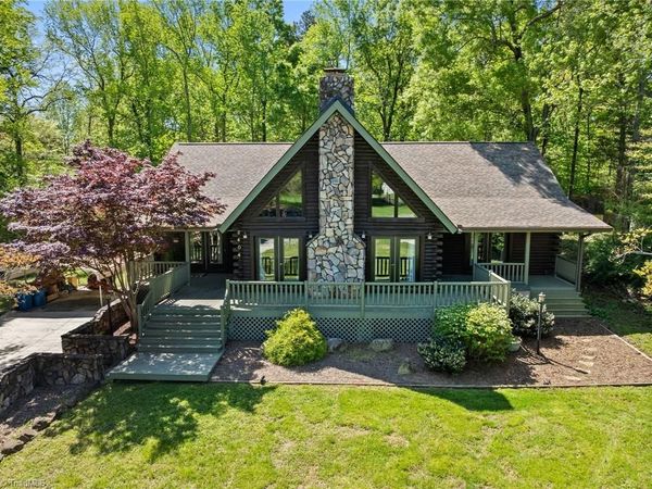 2404 Hunters Ridge Drive, Pleasant Garden, NC 27313