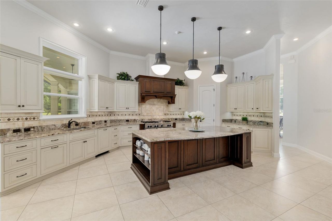 14742 NW 11th Place, Newberry, FL 32669 Photo