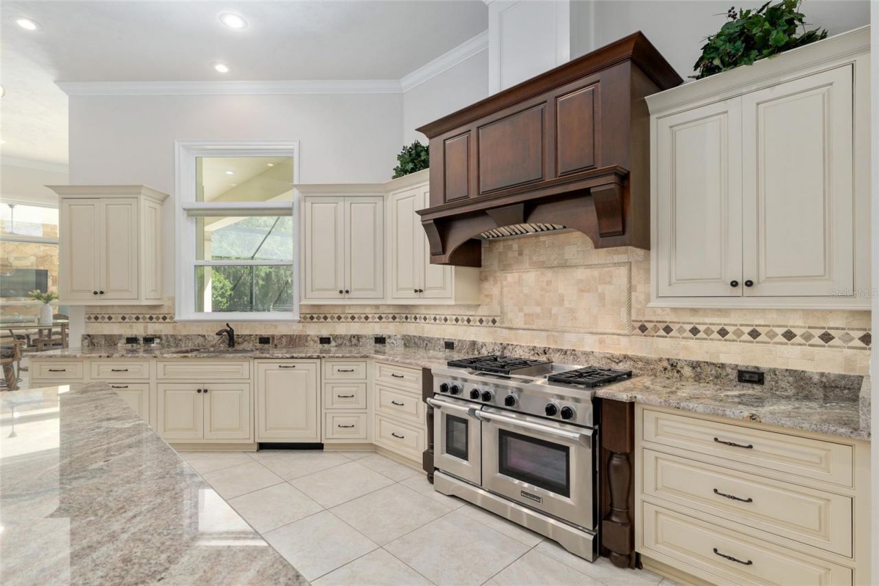 14742 NW 11th Place, Newberry, FL 32669 Photo