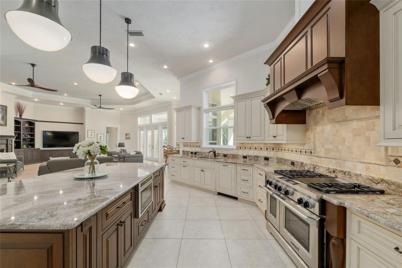 14742 NW 11th Place, Newberry, FL 32669 Photo