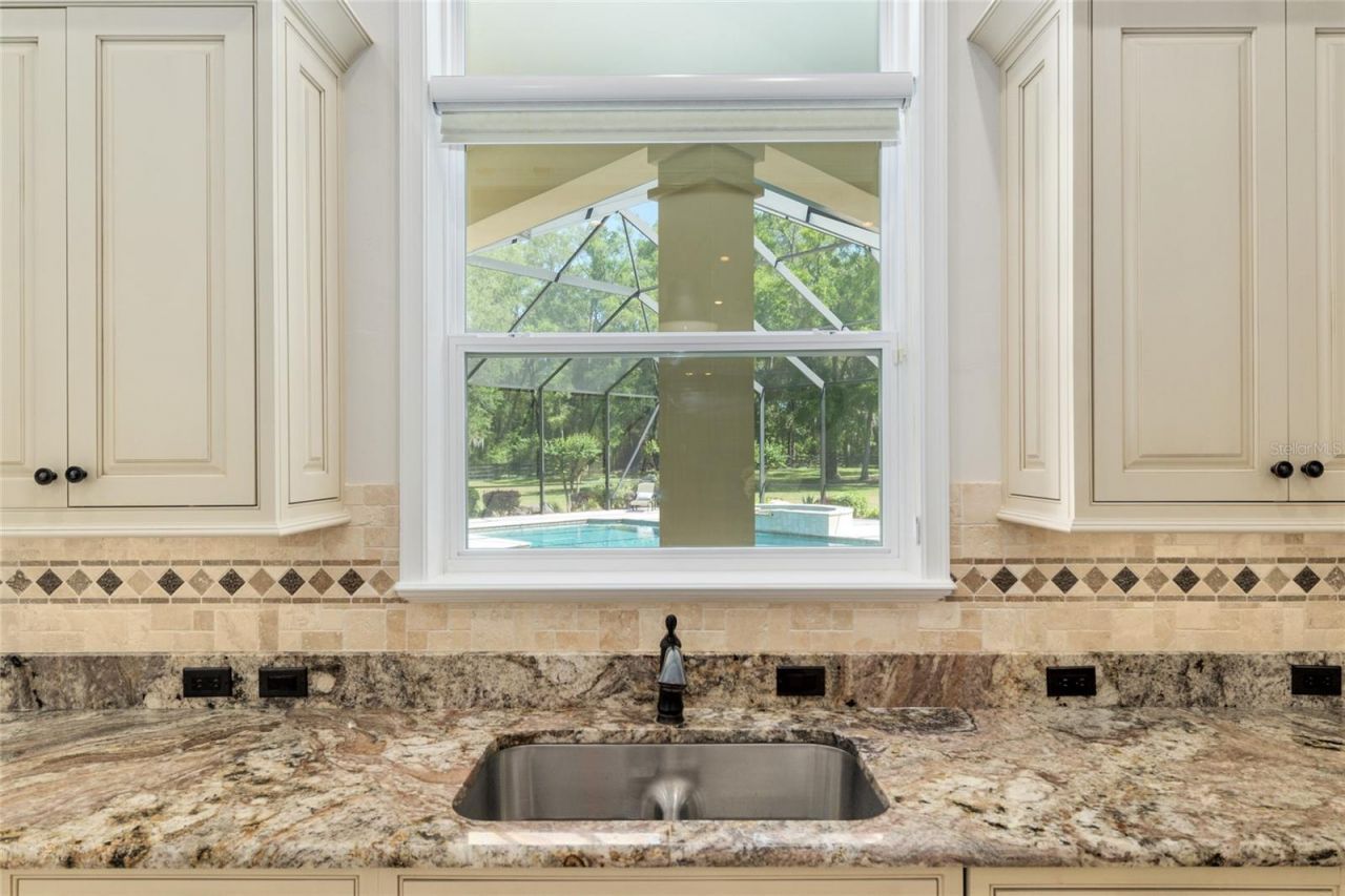 14742 NW 11th Place, Newberry, FL 32669 Photo