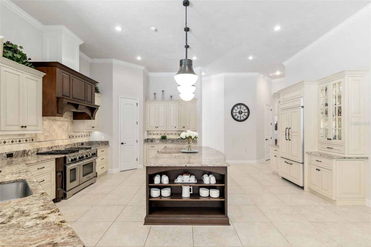 14742 NW 11th Place, Newberry, FL 32669 Photo