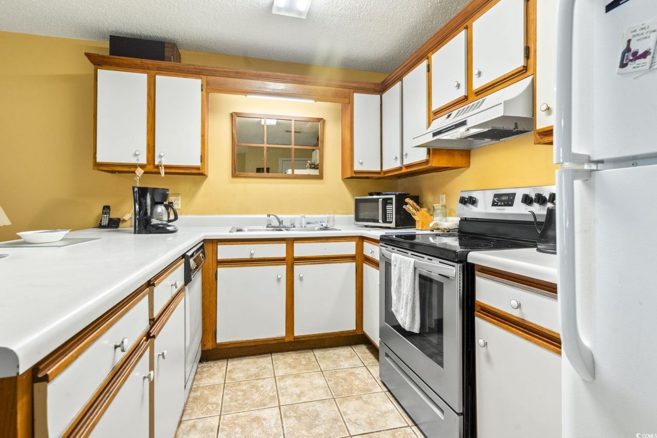 510 Fairwood Lakes Dr. Photo 10