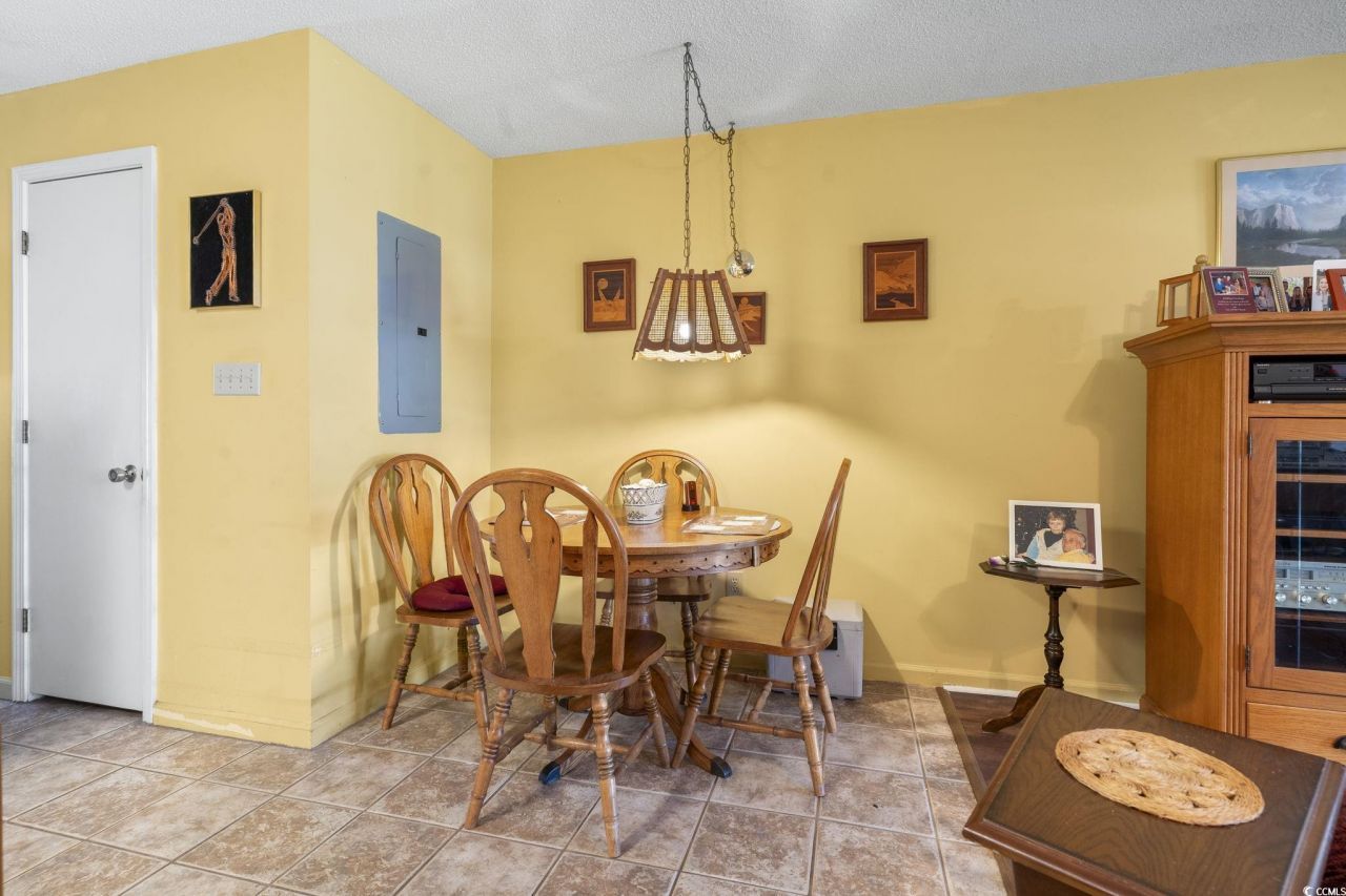 510 Fairwood Lakes Dr. Photo 16