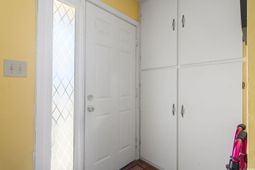 510 Fairwood Lakes Dr. photo 4