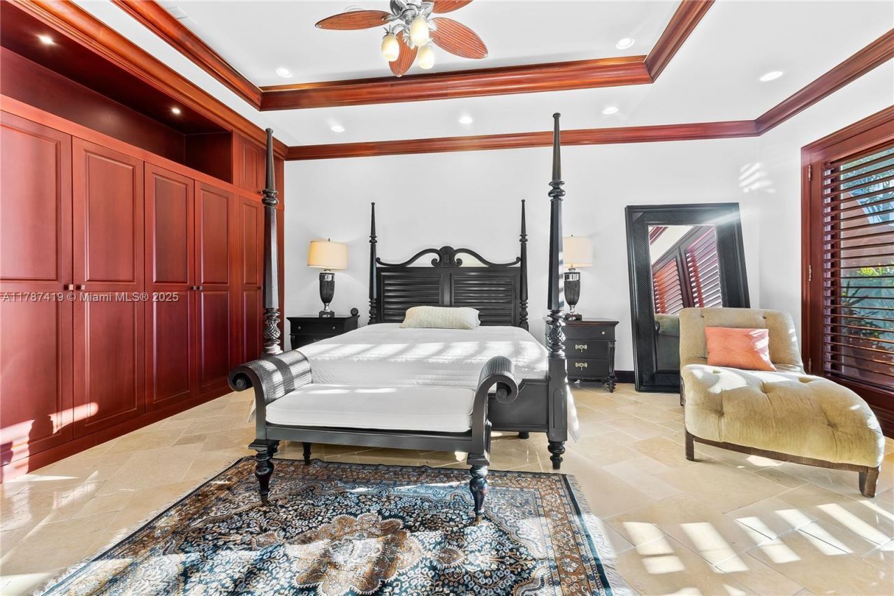 609 2nd Key Dr, Fort Lauderdale, FL 33304 Photo