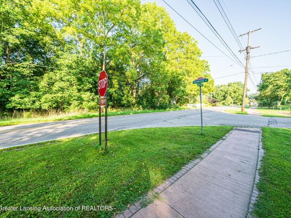 V/L Hamilton Road, Okemos, MI 48864